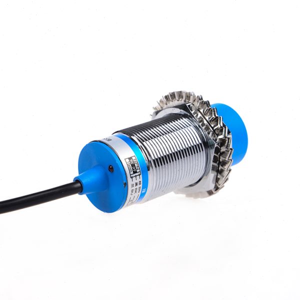 沪工M30 A级接近开关 LJ30A3-15-Z/BX 三线NPN常开直流24V 36V