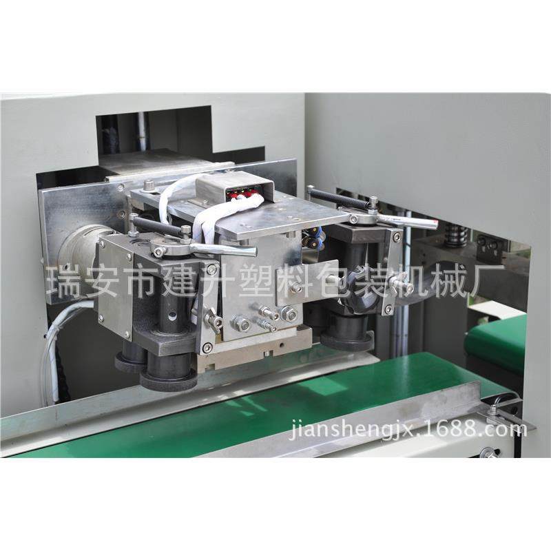 一次性杯子包装机_枕式包装机厂家直供320纸杯塑料杯包装机,办公设备/耗材/相关服务,包装机,淘宝优惠券,粉丝福利购,淘宝优惠卷