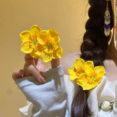 氛围感黄色双生花朵发夹