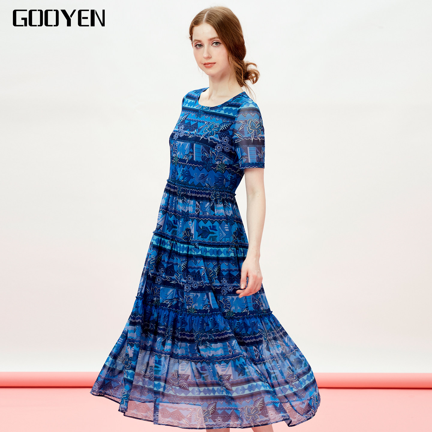 Gooyen古源 专柜正品[百鸟朝凤]百鸟朝凤圆领短袖多段连衣裙