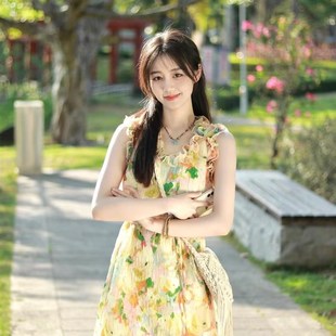 a字短裙子新款 甜美小众花朵女夏季 宽松J显瘦花边小个子背心连衣裙