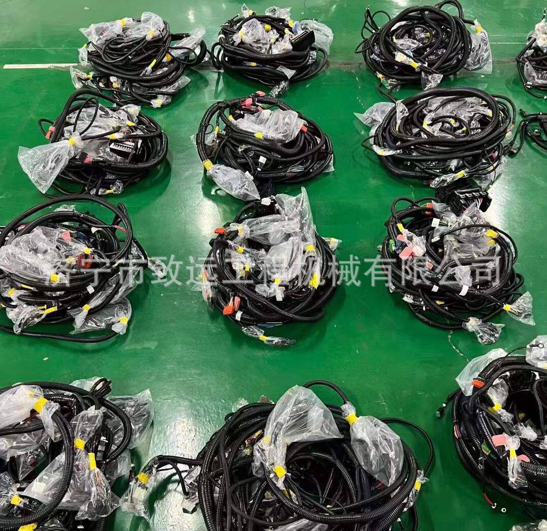 配件PC200-8先导手柄进油管螺丝6751-71-511200配件