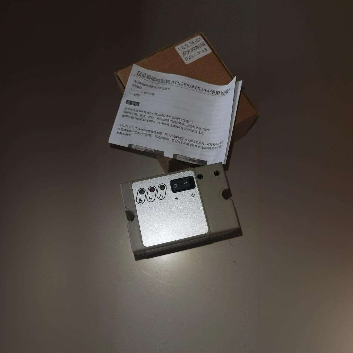 诺一AFS258-5/1W..K带屏显点火控制器220V自动点火控制器 Astechn