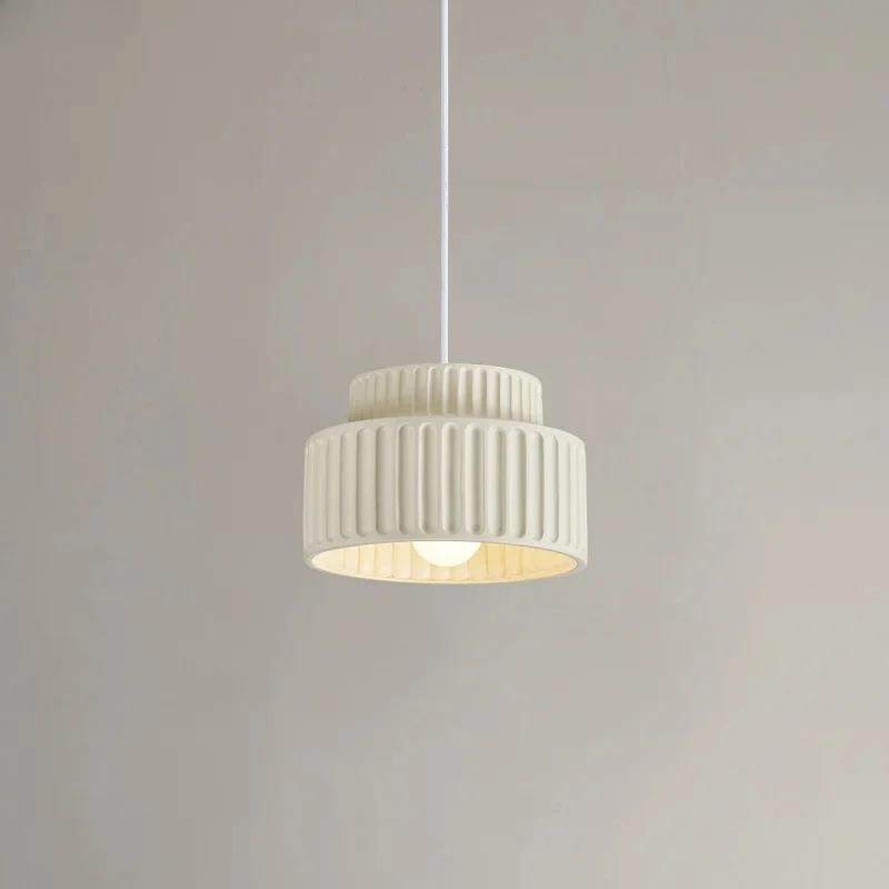 北欧现代led吊灯家居装饰卧室客厅酒吧简约奶油吊灯树脂灯