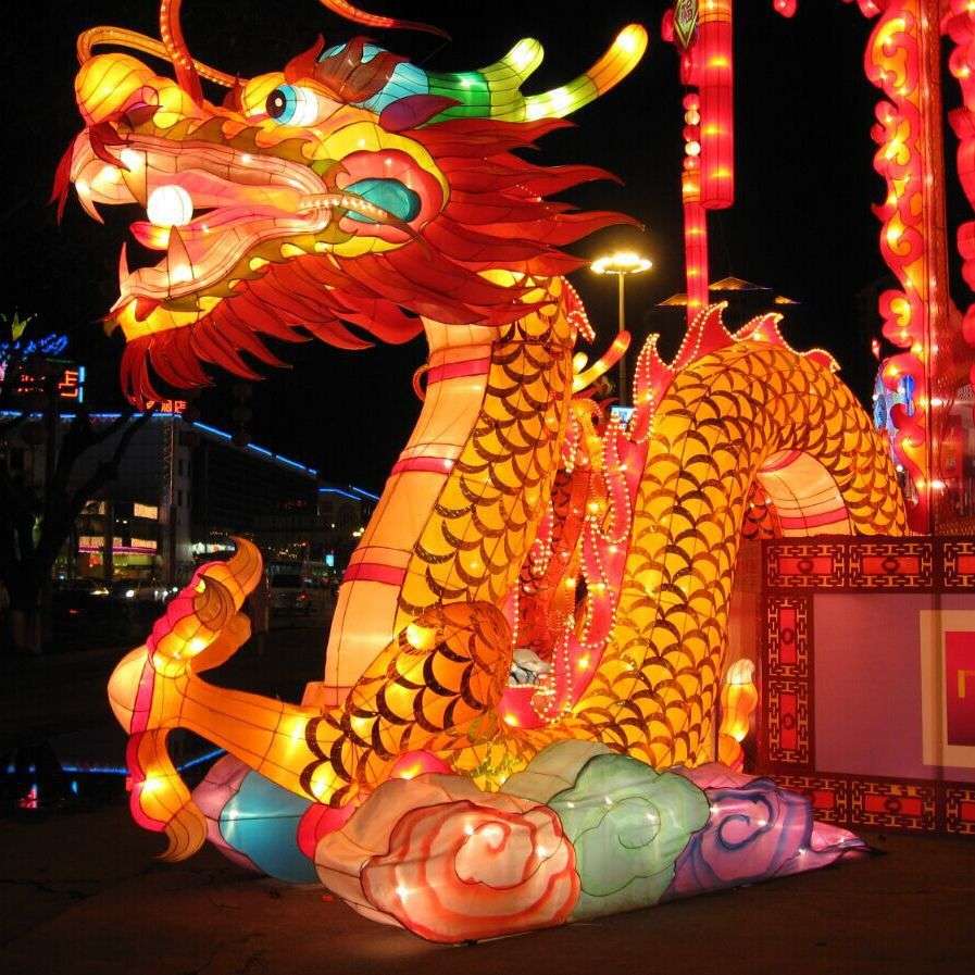 2024年新款龙凤成效造型花灯有凤来仪景观大型灯笼装饰圣诞节亮化