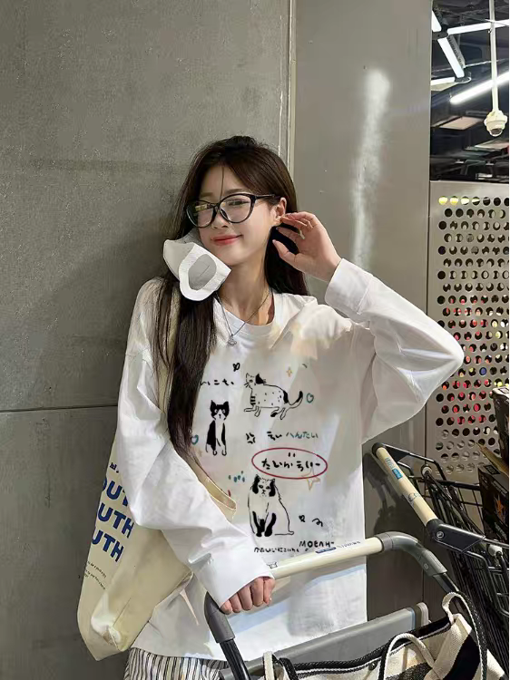 个性卡通印花长袖T恤女秋季2025新款小众减龄中长款宽松休闲上衣