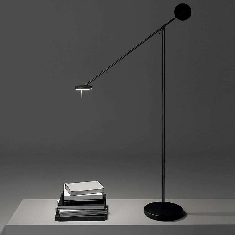 北欧简约极简办公桌设计师现代客厅卧室书房调节旋转带摇臂落地灯