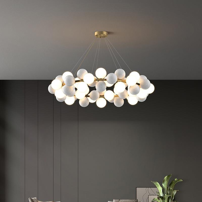 全铜奶油风魔豆客厅灯意大利设计师创意餐厅吊灯卧室球球新款灯具