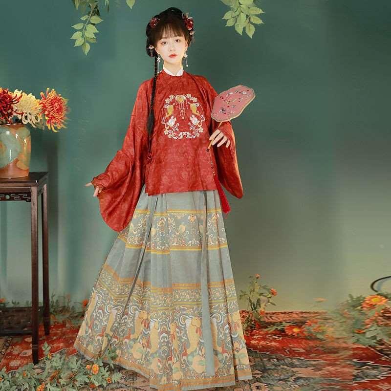 出租汉服女明制圆领大襟绣花琵马面琶袖短袄群伴娘婚礼姐妹团新品