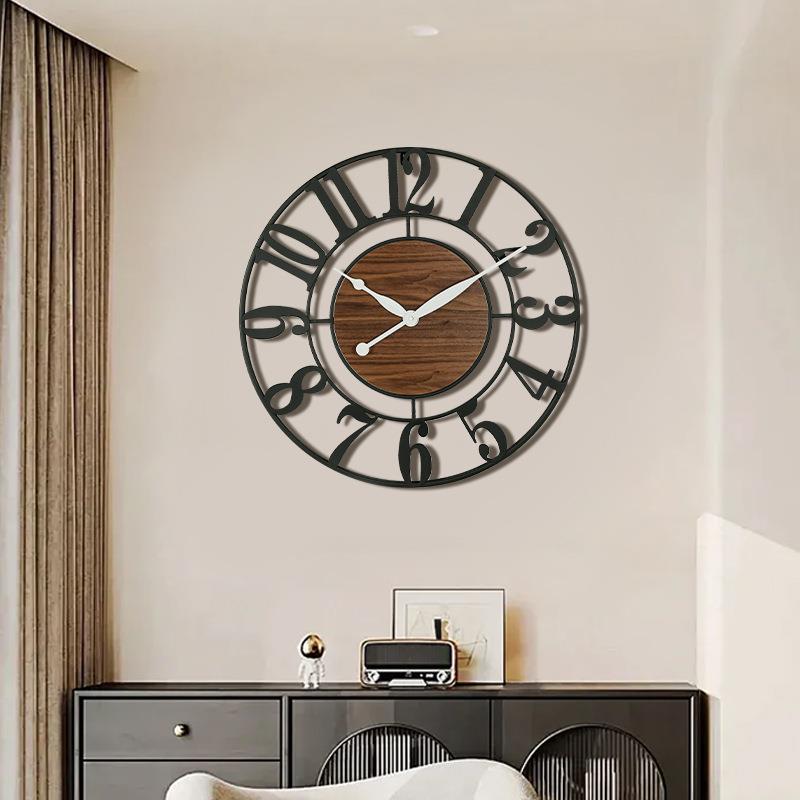 热卖简约家用装饰静音时钟客厅卧室壁挂表欧式实木质感高级时尚钟