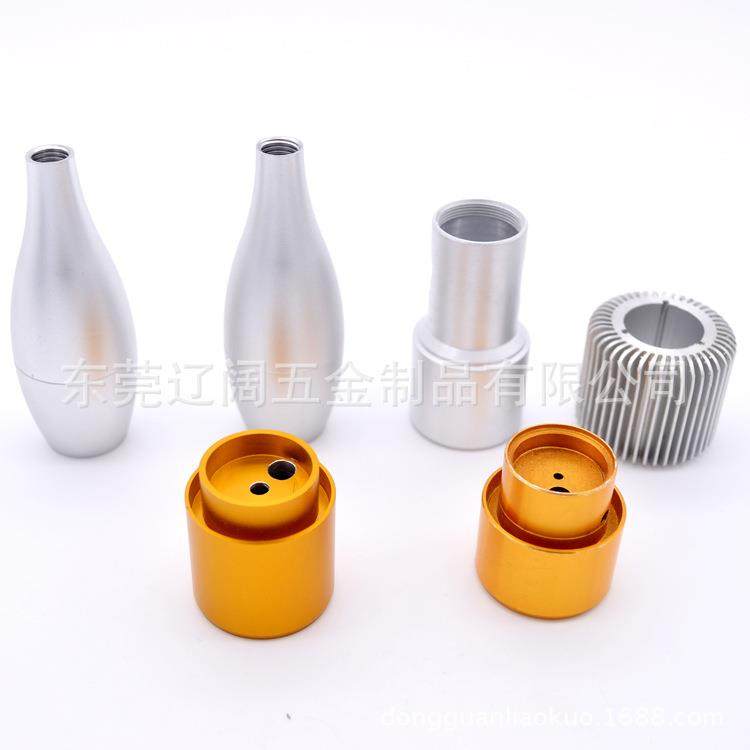 LED汽车大灯散热器铝合金外壳件五金定制CNC数控车床电脑锣机加工