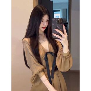 风字V显瘦雪纺连衣裙A女领短裙子长袖名媛气质秋冬法式蝴蝶结收腰