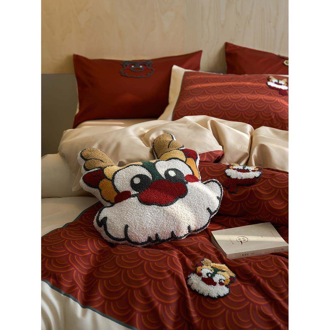 送抱枕新年喜庆红色A类100支全棉四件套可爱龙毛巾绣纯棉床单床笠
