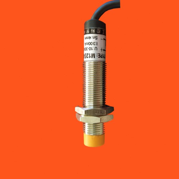M12螺纹柱工业金属电感式NO接近感应开关传感器3线npn常开M12E4NK