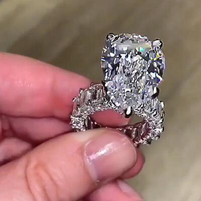 极速Huaitan Gorgeous Big Pear Shape Engagement Ring Square C