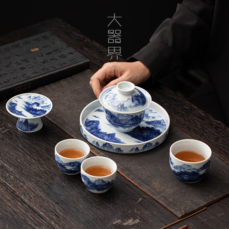 青花茶具盖碗功夫茶具泡茶碗青花山水三才盖碗茶具套组茶杯底碟