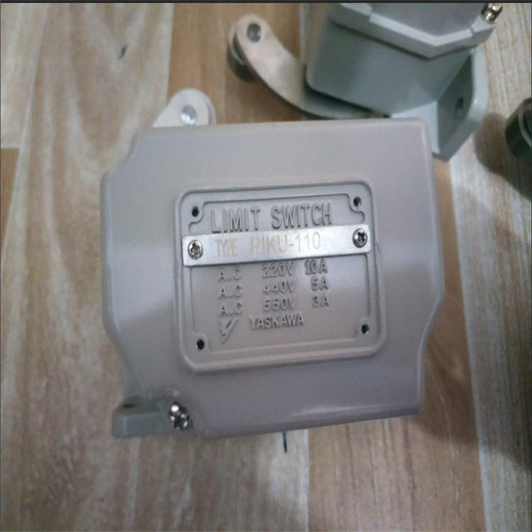 PIKU-110R25A限位开关PSMO-25EITH接近开关PIKU-110 PSKU-110DH