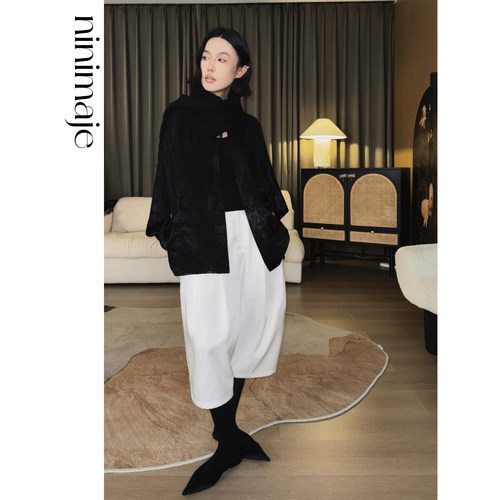NANBEIBEI南北贝'宽袍'黑色提花外套提花外套新品时尚百搭外套女