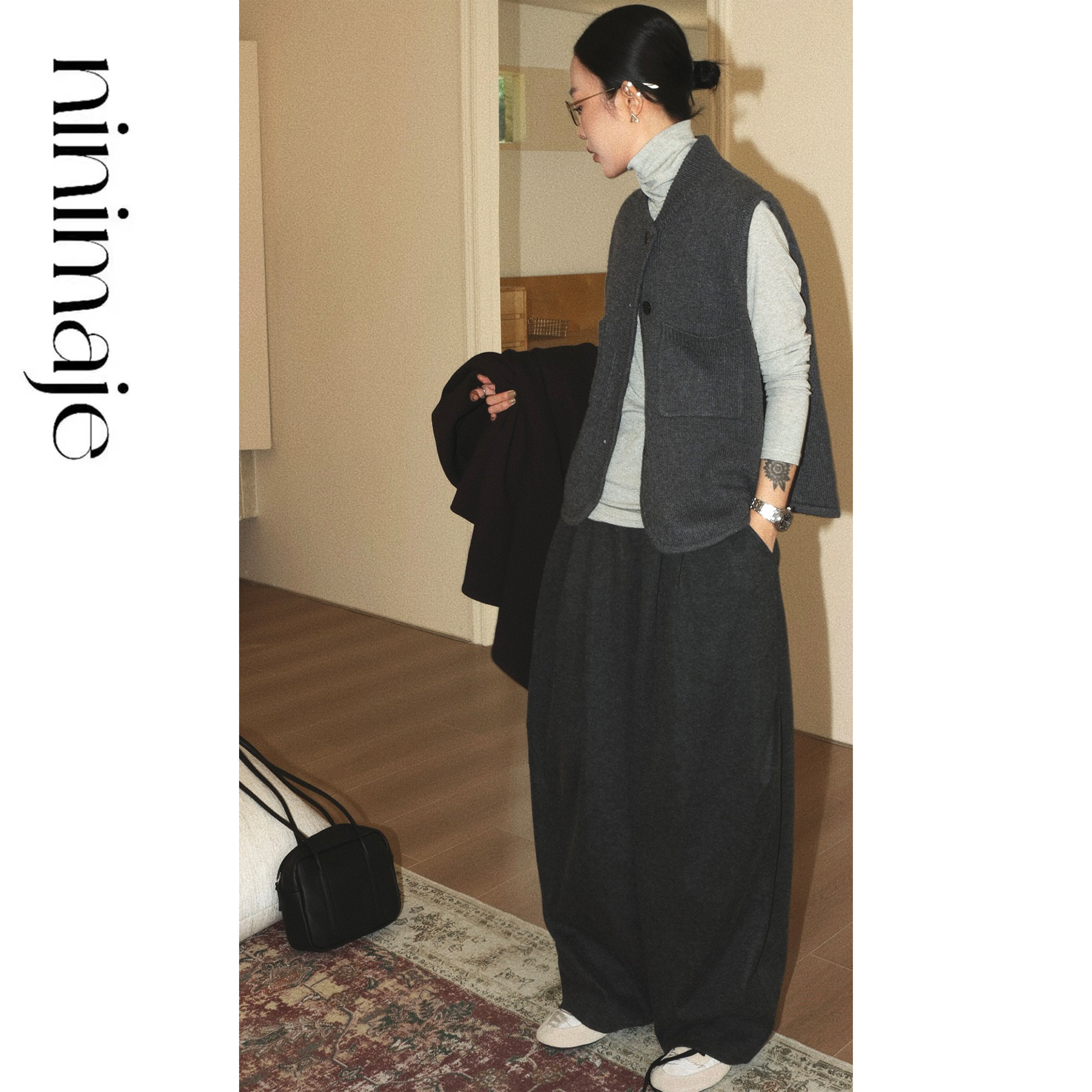 南北贝'大口袋棒球领马甲'新款简约螺纹领针织背心女复古高级外套