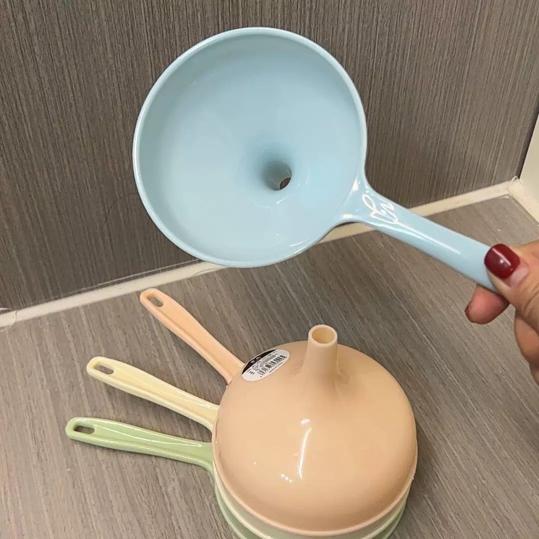 加厚大口径带手柄漏斗倒油分装