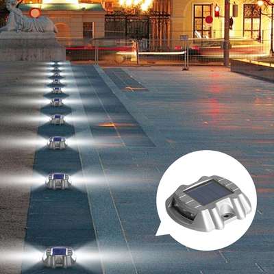 太阳能踏步灯户外感应台阶灯室外庭院造景氛围地灯楼梯步道灯