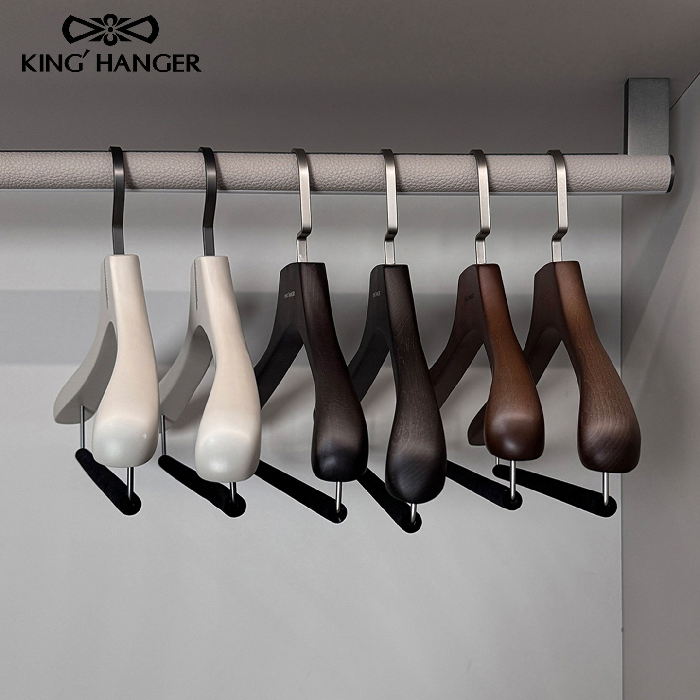 KH高端实木衣架衣柜用木质衣撑高档西服羽绒服加粗加厚挂大衣衣挂