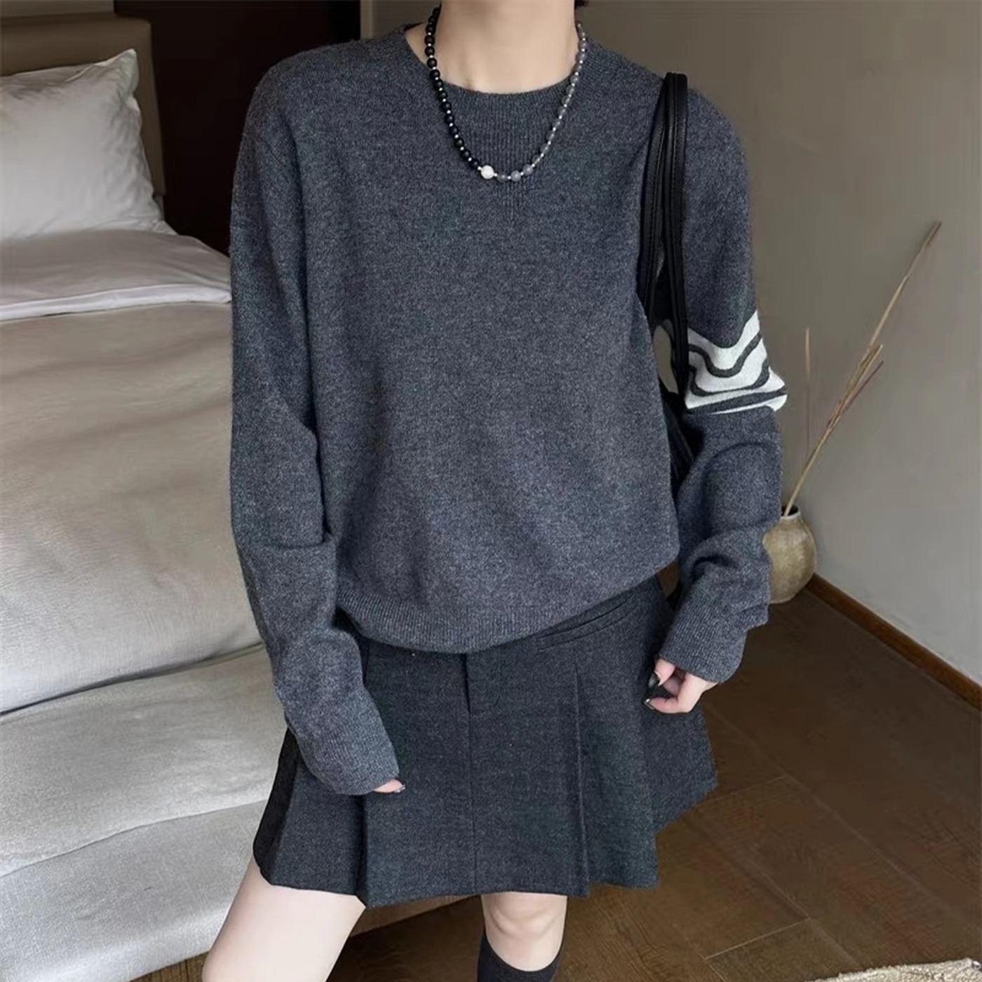 100%羊毛四条杠女士亲肤圆领羊毛衫 | 老盖女装