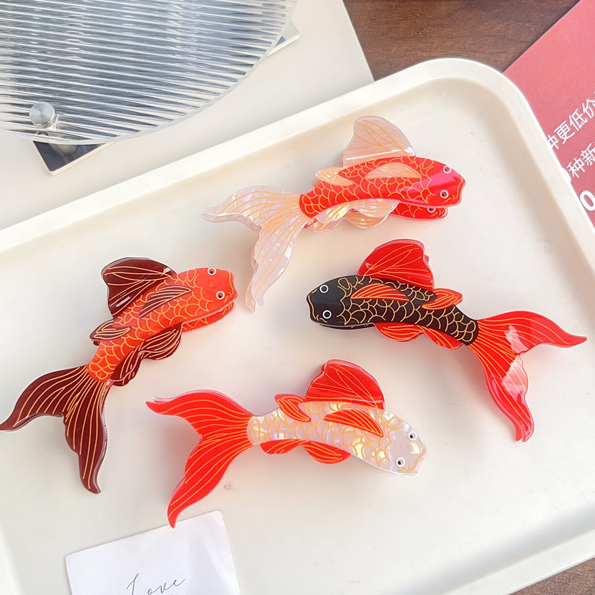 2025新款锦鲤醋酸抓夹简约小鱼发夹甜美气质后脑勺旅行发饰