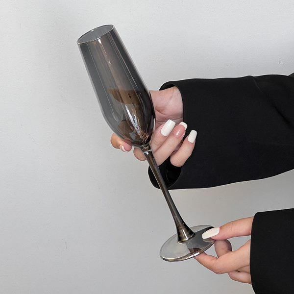 鸡尾酒杯烟灰高脚颜值小众氛围感香槟杯红酒杯复古高玻璃杯果汁杯