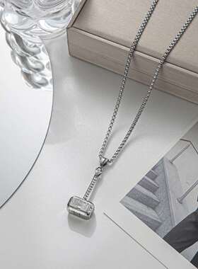 极速Hip-hop punk hammer accwessories pendant titanium steel