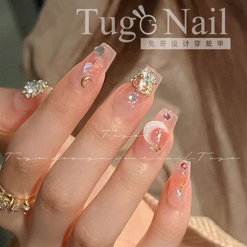 极速穿戴甲202l3年新款兔哥设计穿戴甲短款美甲贴片手工定制