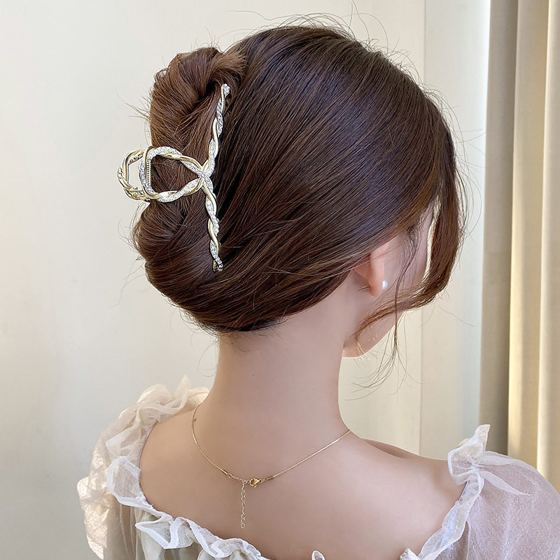 极速高端气质金属抓夹女夏季202B3新款后脑勺发量多大号鲨鱼夹网