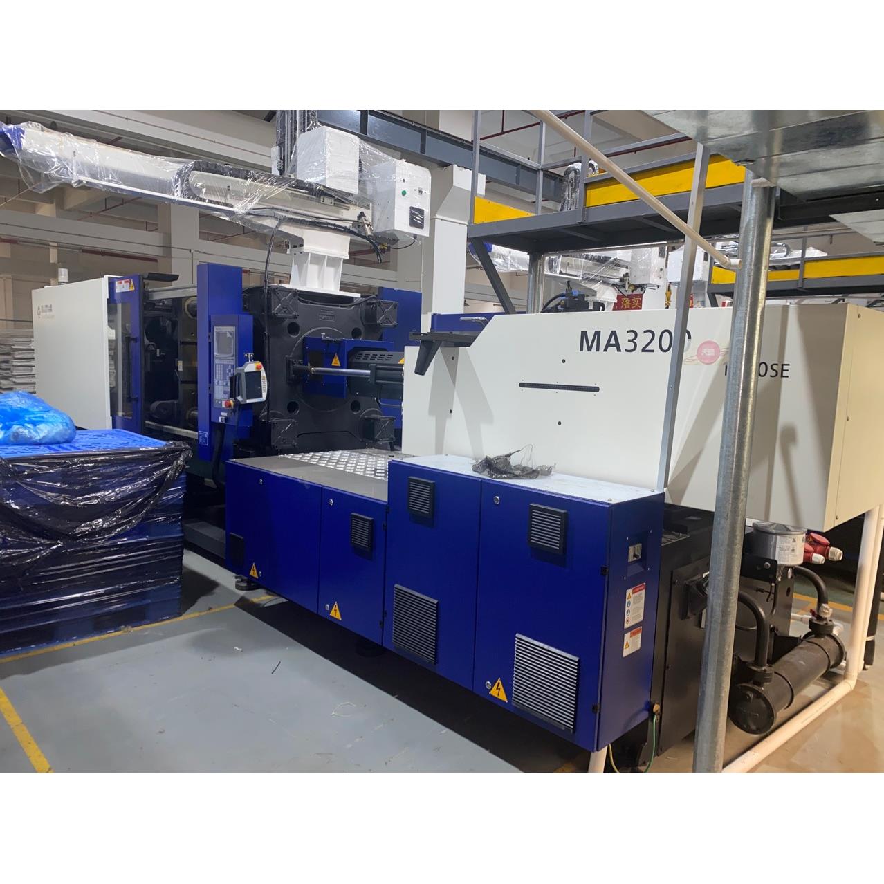 出售全新海天MA3200/1800SE全新海天注塑机320吨全自动塑料成型机