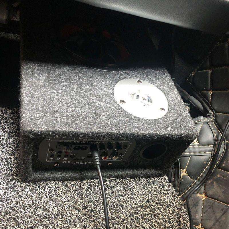 方形车载低音炮12v24v货车音箱汽车无线蓝牙音响大音量超重低音炮