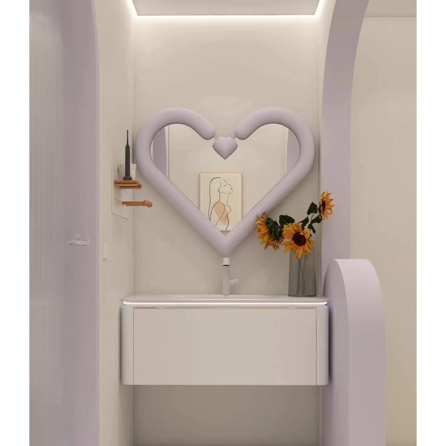 ZQ防雾智能爱心镜卧室梳妆镜现代壁挂镜子艺术卫生间家用化妆装饰