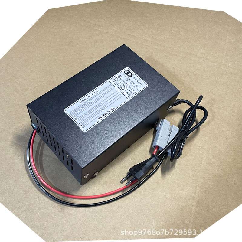 20A30A24V电瓶6串25.2V三元锂电8串29.2V铁锂大功率充电器29.4V