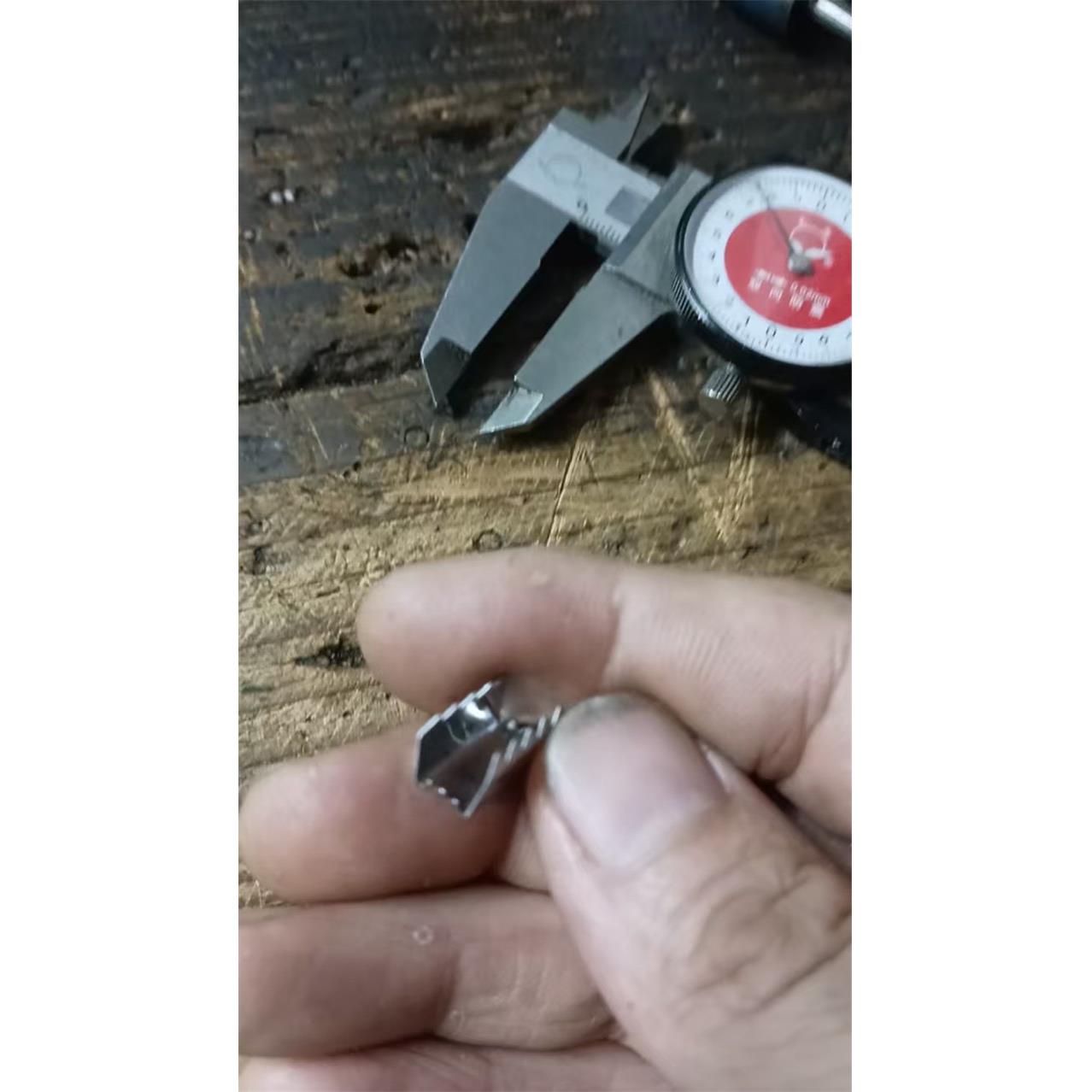 马仔扣模具制造7.5x 14