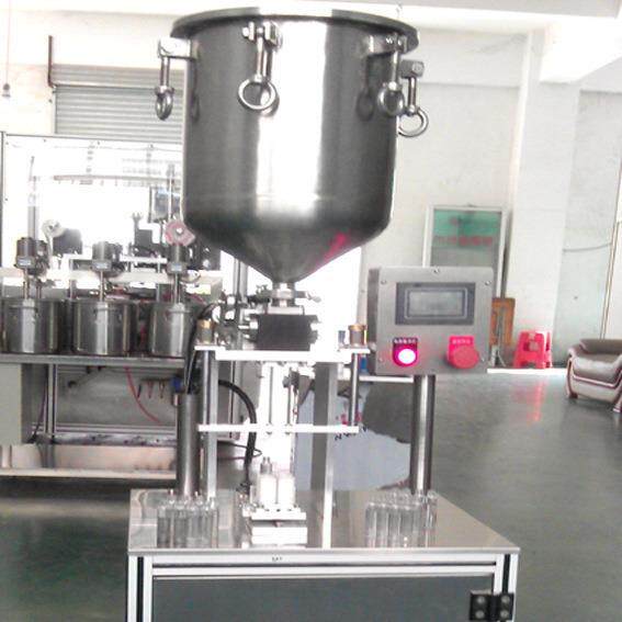 2支膏体、唇膏、唇油、唇彩热灌装机械（或加压式灌高精度灌装机