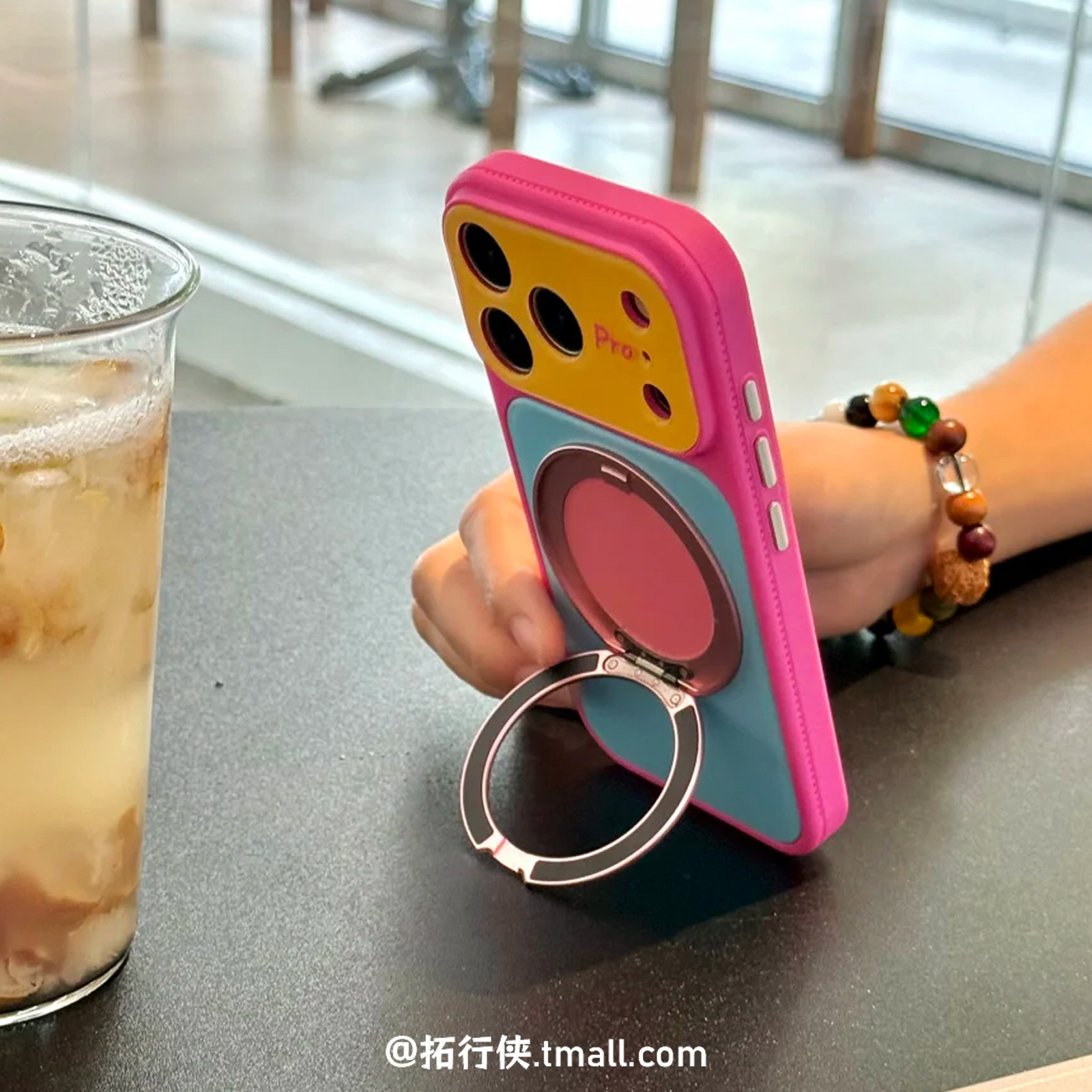 INS玫红色360°支点壳适用iPhone苹果17pro手机壳自带支架保护套4/3/16/15promax秒变17大视窗镜头撞色硬外壳