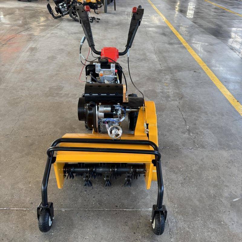 自走式四驱粉碎除草机农用开沟微耕机大功率可乘坐旋耕除草机