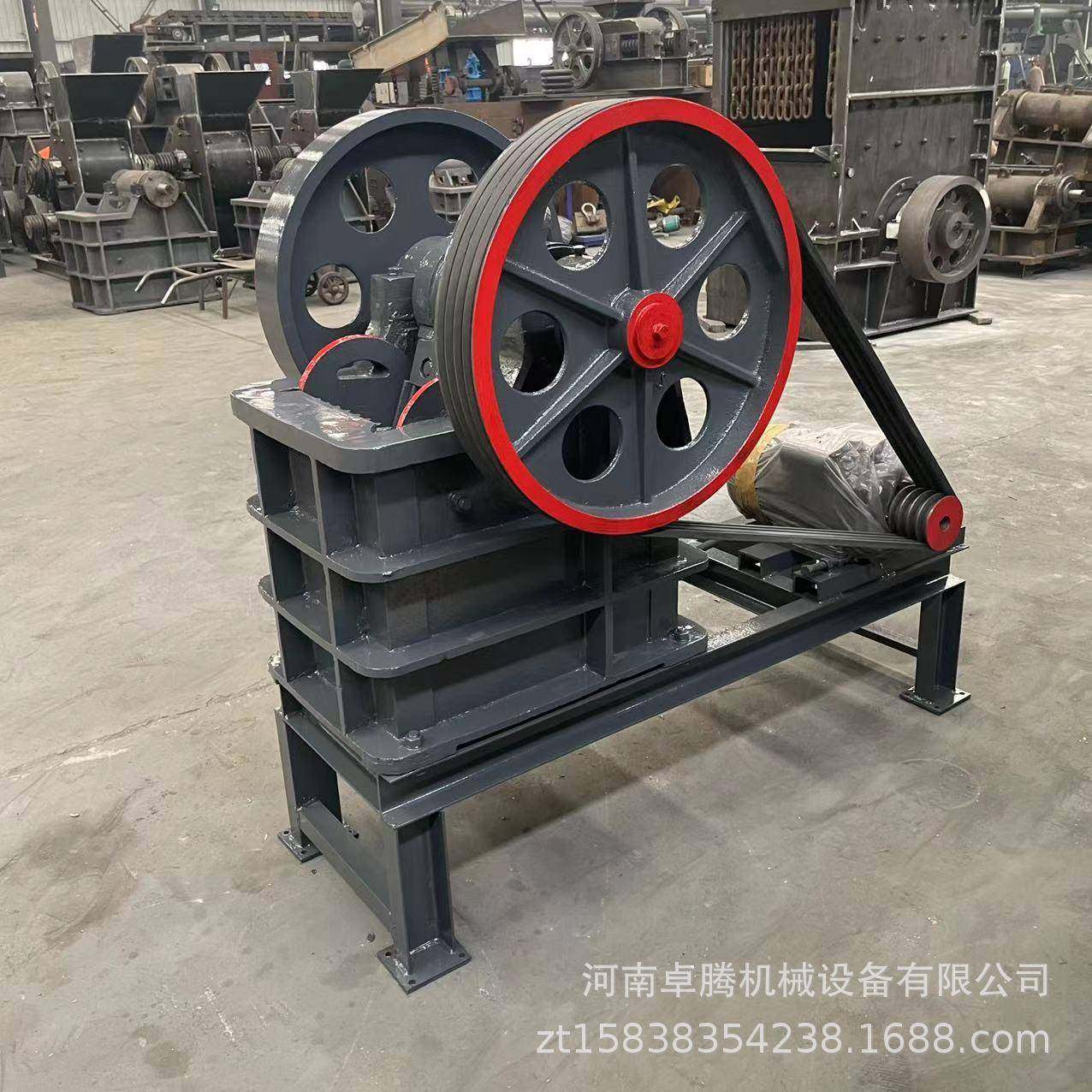 小型石灰石鄂式碎石机矿山铁矿石粉碎设备水泥建筑垃圾鄂式破碎机,机械设备,破碎机,淘宝优惠券,粉丝福利购,淘宝优惠卷