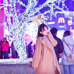 网红树灯挂树上的彩灯树枝树干装饰灯满天星led灯带户外缠树灯串