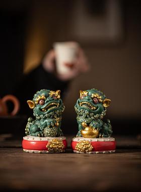 中国风国风文化创意鼓狮对高端人物桌面饰品礼盒客厅办公装饰品