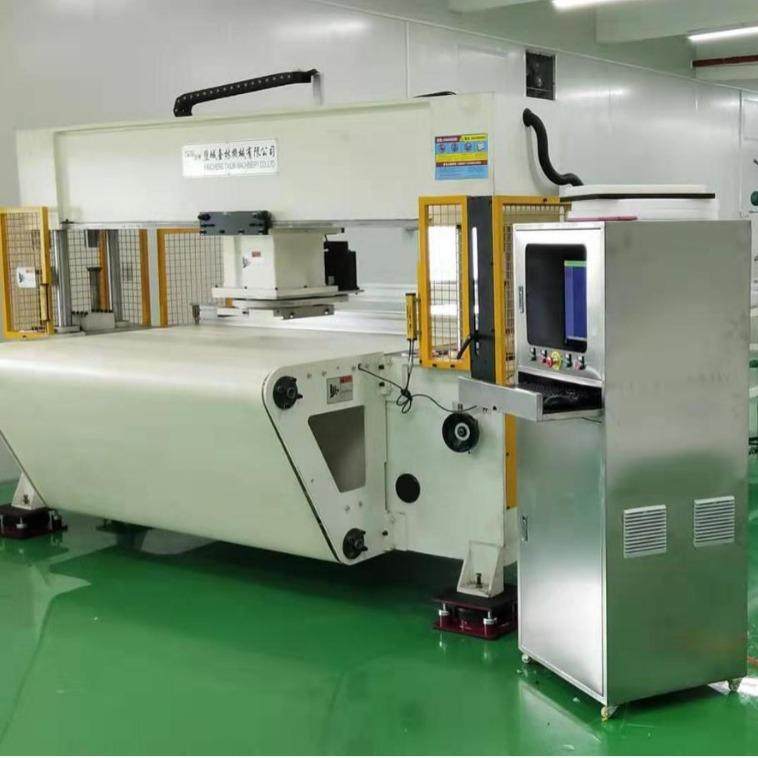 厂家供应无纺布面膜裁断机 精密四柱裁断机口罩裁断机设备,纺织面料/辅料/配套,皮革加工设备,淘宝优惠券,粉丝福利购,淘宝优惠卷