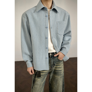 长袖衬衫男春秋季新款宽松港风衣服青少年高街条纹男士大码外套潮