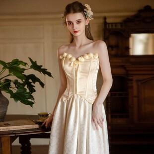 法式复古宫廷风礼服裙鱼骨胸衣缎面新娘订婚领证小礼服生日连衣裙