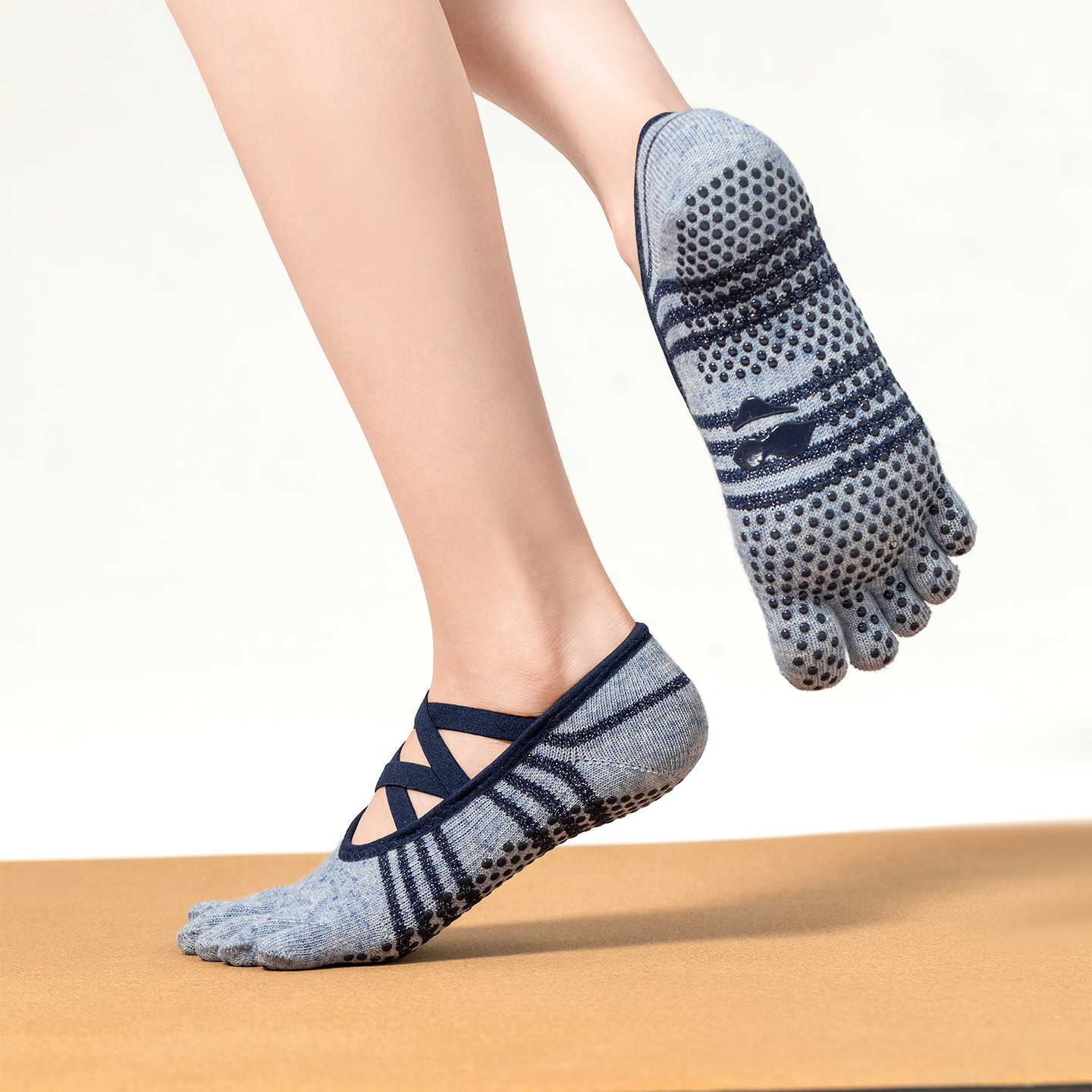 SIXHYS专业防滑普拉提袜瑜伽袜子女芭蕾系列五指分趾室内健身舞蹈