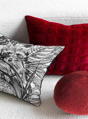 新年法式轻奢复古高级红色黑色皮革抱枕沙发客厅靠枕民宿卧室床头