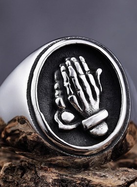 朋克风个性时尚圣手祷告戒指钛钢