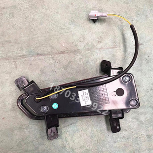 适配雷丁D80电动汽车轿车后保险杠装饰灯 雾灯框 后杠灯 后杠雾灯